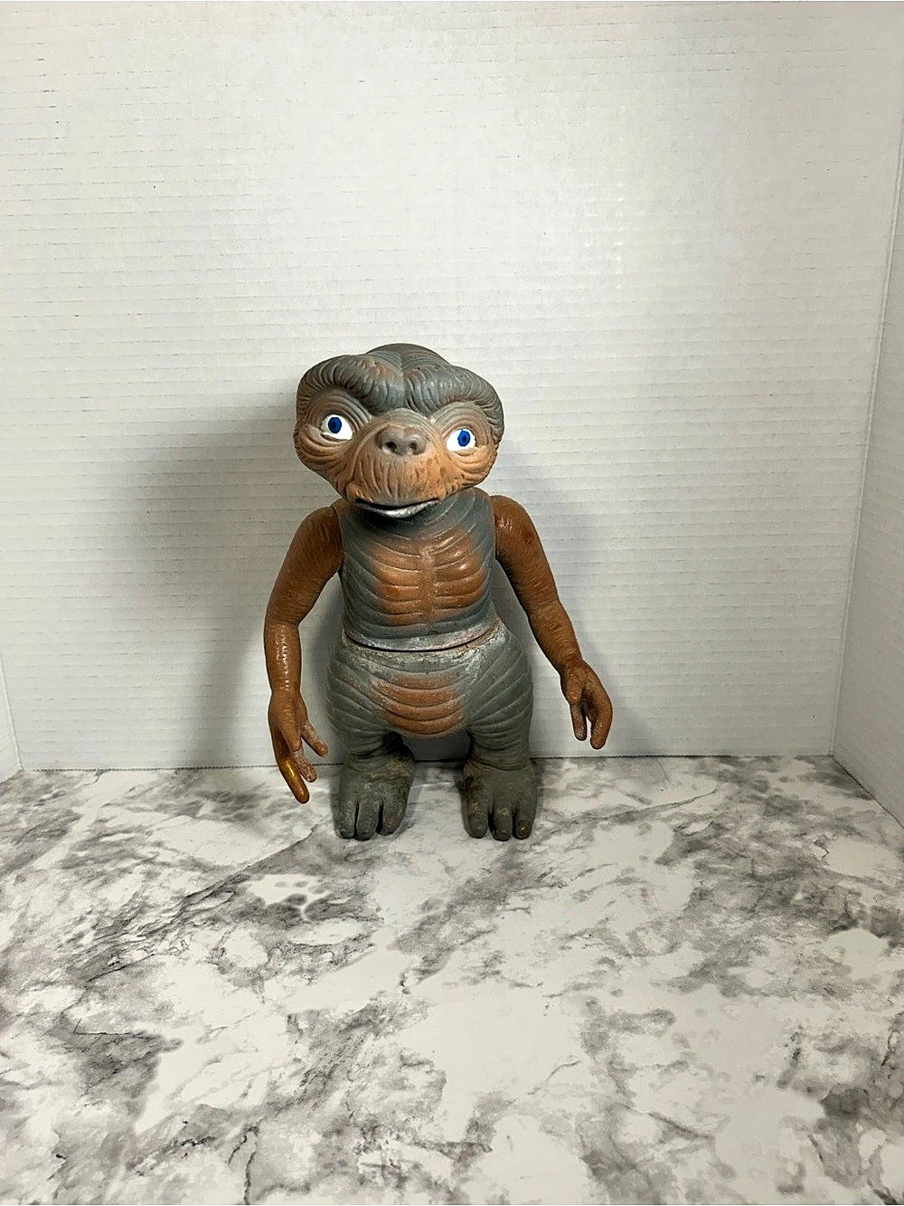 1980’s E.T. Alien Action Figure Brown & Gray